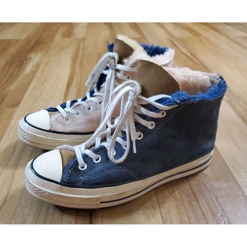 Converse Chuck‎ 70 High Suede Fur Size W 10.5 M 8.5 Navy Blue Pink 166319C